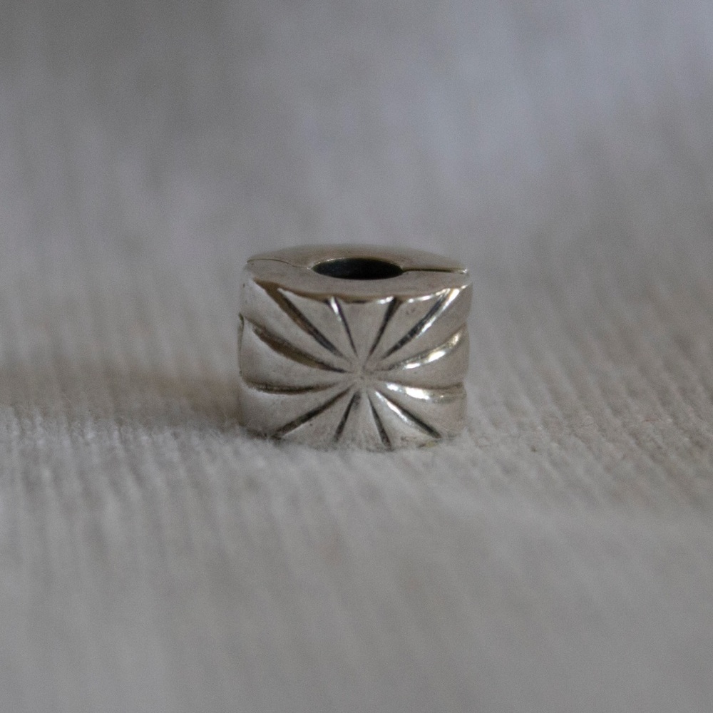 Authentic Retired Pandora Sunburst Clip Charm